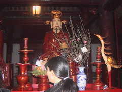 Confucius in Temple of Literature Hanoi