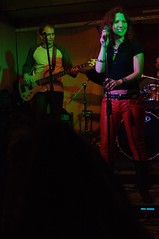 2012-11-rock-pinyo