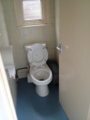Toilet 1