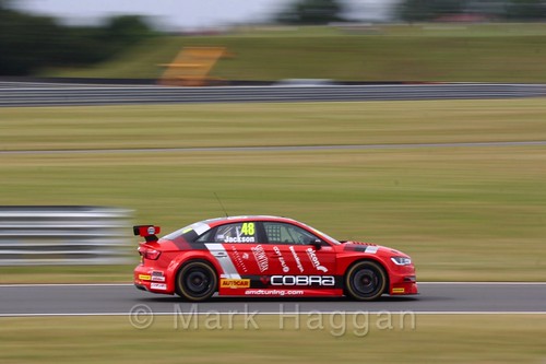 Touring Car action during the BTCC 2016 Weekend at Snetterton