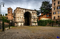 Arco di Giano • <a style="font-size:0.8em;" href="http://www.flickr.com/photos/89679026@N00/27884105093/" target="_blank">View on Flickr</a>