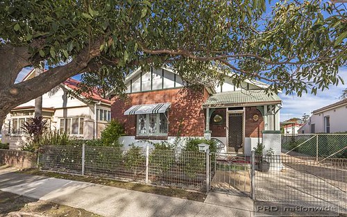 39 Young Street, Georgetown NSW