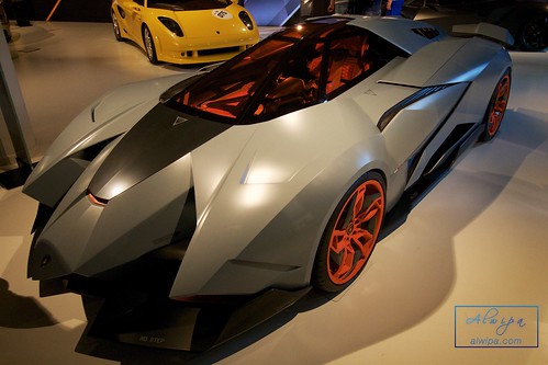 Lamborghini Museum - Sant'Agata Bolognese • <a style="font-size:0.8em;" href="http://www.flickr.com/photos/104879414@N07/28604692376/" target="_blank">View on Flickr</a>