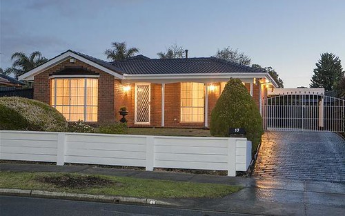 13 Burchall Cr, Rowville VIC 3178