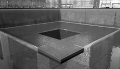 WTC Memorial Pool • <a style="font-size:0.8em;" href="http://www.flickr.com/photos/59137086@N08/16642388840/" target="_blank">View on Flickr</a>