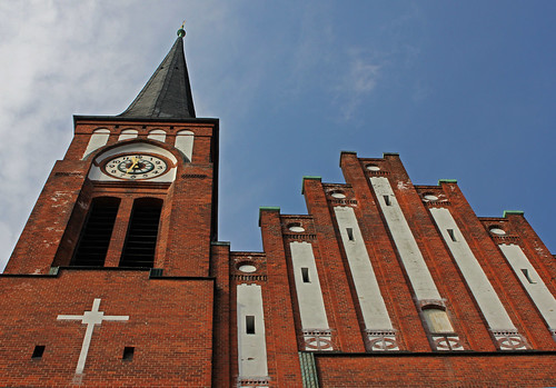 St. Ansgarkirche Kiel 04 • <a style="font-size:0.8em;" href="http://www.flickr.com/photos/69570948@N04/16650440319/" target="_blank">Auf Flickr ansehen</a>