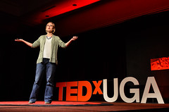 Sonia Altizer @ TEDxUGA 2015: Plus+