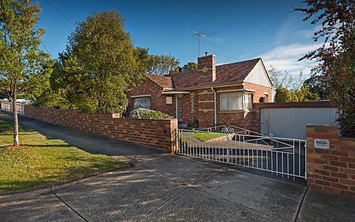 17 Winifred St, Pascoe Vale South VIC 3044