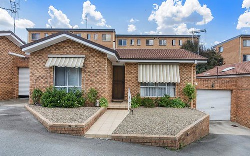 10/1 Thurralilly St, Queanbeyan East NSW 2620