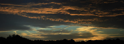 Abendrot Panorama 3 • <a style="font-size:0.8em;" href="http://www.flickr.com/photos/69570948@N04/30165249235/" target="_blank">Auf Flickr ansehen</a>