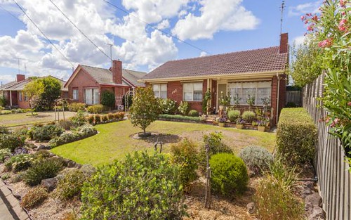 43 St Albans Rd, East Geelong VIC 3219