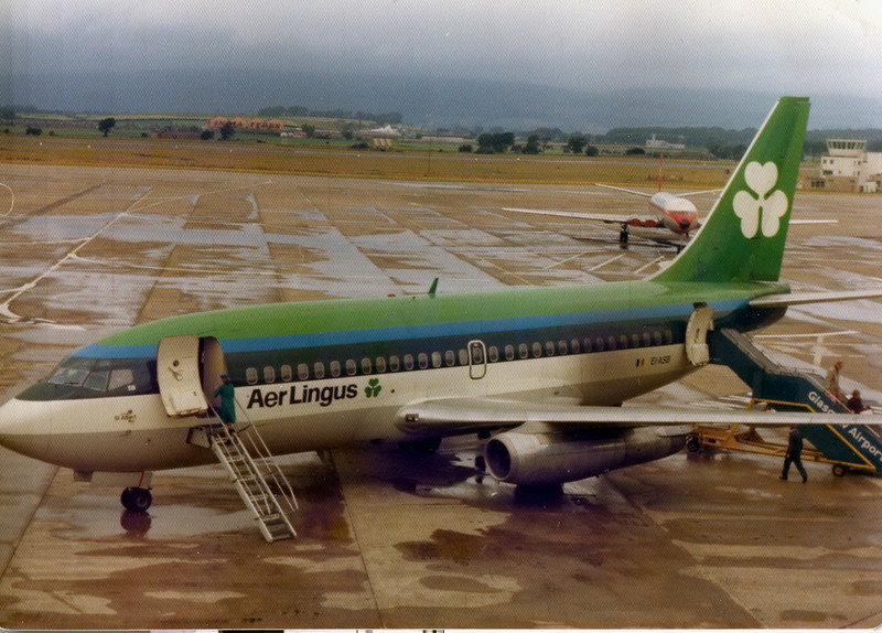 Aer Lingus 737 October 1971 Glasgow<br/>© <a href="https://flickr.com/people/43364688@N08" target="_blank" rel="nofollow">43364688@N08</a> (<a href="https://flickr.com/photo.gne?id=28263111315" target="_blank" rel="nofollow">Flickr</a>)