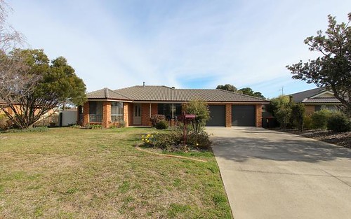 9 Willow Drive, Kelso NSW