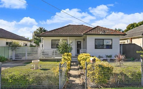 22 Derby St, Canley Heights NSW