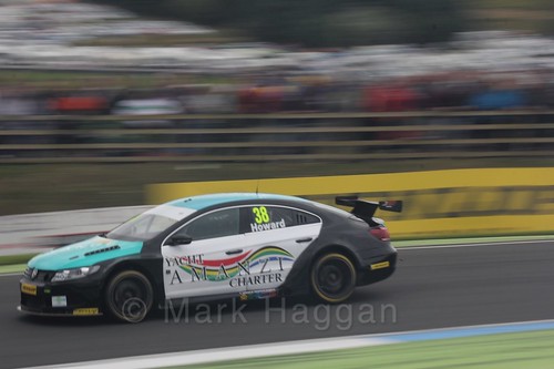 Mark Howard in BTCC race 2 during the Knockhill Weekend 2016