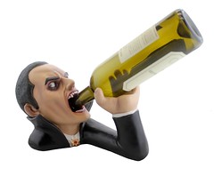 Anglų lietuvių žodynas. Žodis bottle-holder reiškia n  (boksininko) sekundantas 2 padėjėjas; šalininkas lietuviškai.