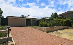 4 Farnell Place, Alexander Heights WA