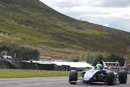 Max Fewtrell in the final British Formula Four race during the BTCC Knockhill Weekend 2016