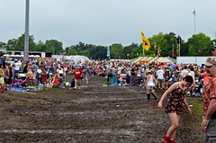 Mud at Jazz Fest 2015 Day 3, April 26