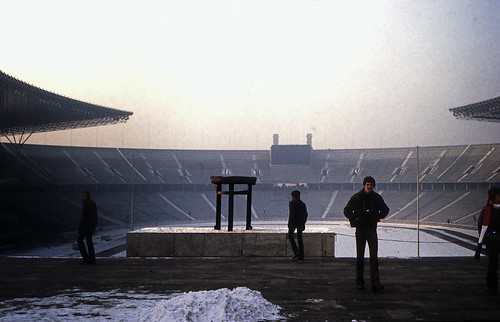 11 Berlin-Klassenfahrt 1978: Olympiastadion • <a style="font-size:0.8em;" href="http://www.flickr.com/photos/69570948@N04/17541832303/" target="_blank">Auf Flickr ansehen</a>