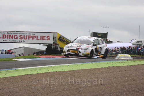 Mat Jackson in race two during the BTCC weekend at Knockhill, August 2016