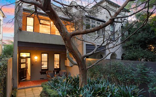82 Old S, Woollahra NSW 2025