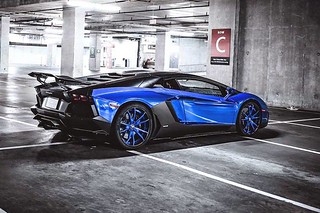 Lamborghini Aventador