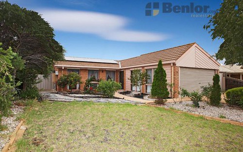 10 Wilmington Avenue, Hoppers Crossing VIC