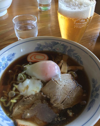 Cオ̕xRubNI݂肪rł腖[IIRVE̊WĂăXpCX( ???) #japan #japanese #japanesefood #ramen #lunch #