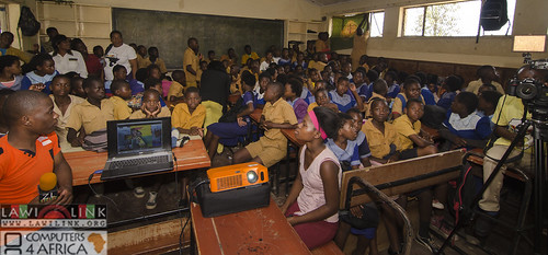 Chilaweni school Blantye Malawi • <a style="font-size:0.8em;" href="http://www.flickr.com/photos/132148455@N06/18576474601/" target="_blank">View on Flickr</a>